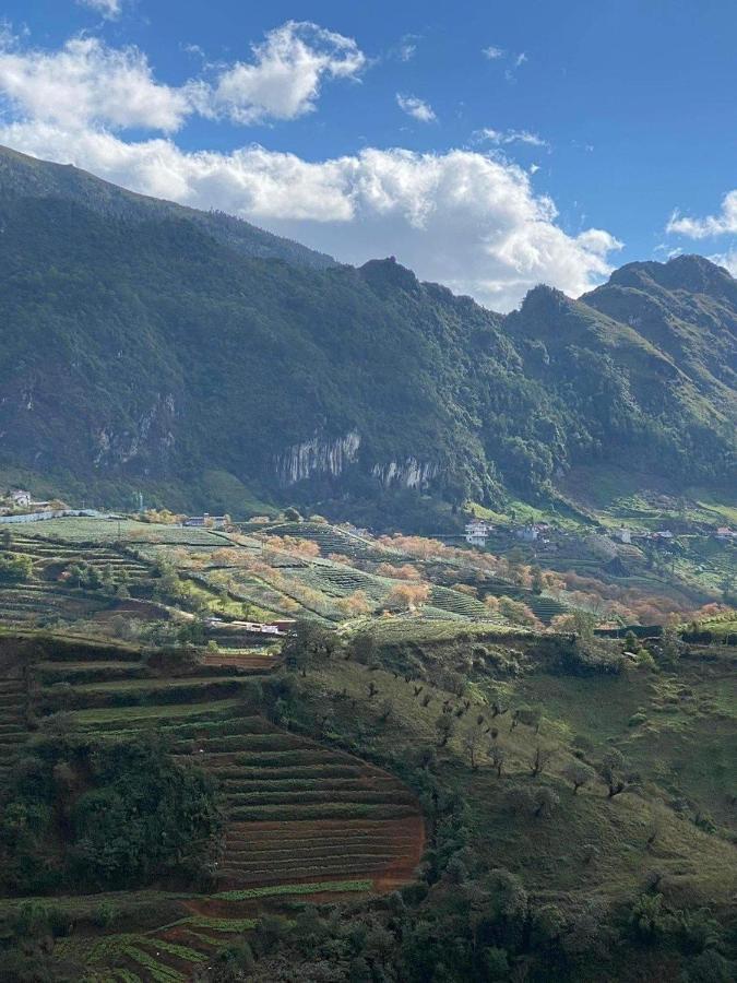 Ha Lu Homestay ラオカイ エクステリア 写真